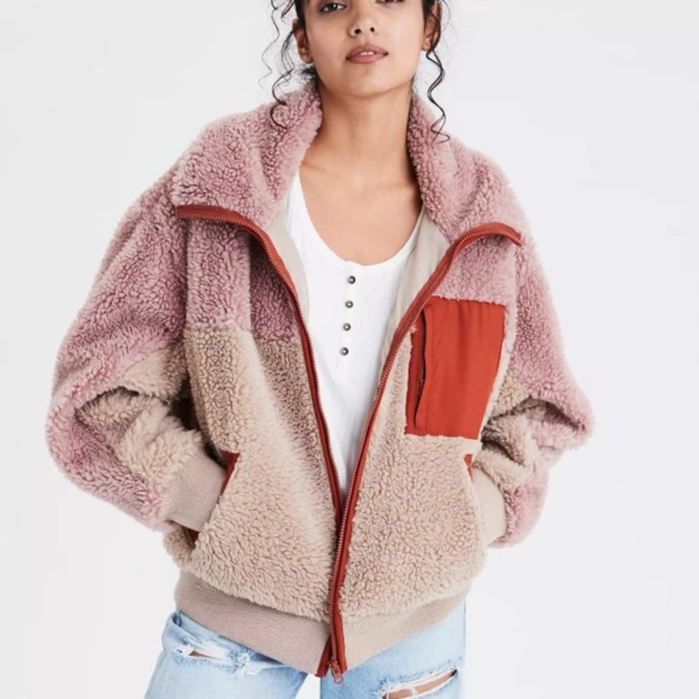 🆕 American Eagle Outfitters Color Block Sherpa Bomber Jacket